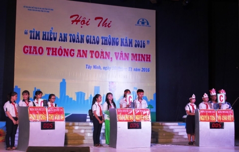 Hội thi tìm hiểu Giao thông an toàn, văn minh