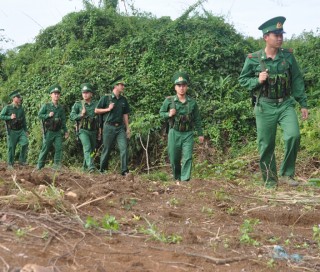 Nỗ lực xây dựng biên giới hoà bình, hữu nghị, hợp tác cùng phát triển