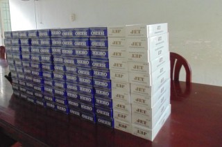 CA huyện Châu Thành: Bắt người vận chuyển lậu hơn 1.000 gói thuốc lá
