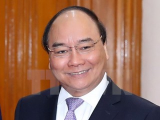 Thủ tướng Nguyễn Xuân Phúc lên đường dự Hội nghị WEF tại Davos