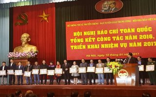 Tổng kết công tác báo chí năm 2016