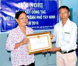 Hội Luật gia thành phố tổng kết công tác năm 2016