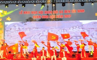 Khai mạc Hội xuân Núi Bà Đen