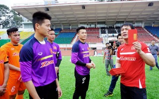 HLV Hữu Thắng: ‘U23 Việt Nam có những cầu thủ tài năng vượt xa độ tuổi`