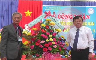 Công nhận Trường tiểu học Lê Ngọc Hân đạt chuẩn quốc gia