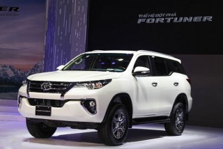 Toyota Fortuner 2017 đắt khách ngay sau khi ra mắt