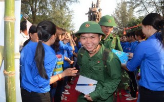 1.600 thanh niên Tây Ninh lên đường bảo vệ tổ quốc