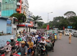 Tổ chức lại giao thông quanh sân bay Tân Sơn Nhất