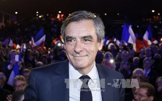 Bị khám xét nhà, ứng viên Tổng thống Pháp Fillon quyết không rút lui