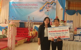 Bảo hiểm Nhân thọ Tây Ninh chi trả tiền cho khách hàng