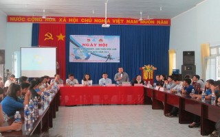 Ngày hội việc làm cho thanh niên huyện Dương Minh Châu