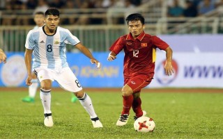 HLV Ubeda: "Tôi ấn tượng với Hoàng Nam của U-20 VN"