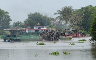 Sẽ sớm đo hiện trạng đáy sông Vàm Cỏ Ðông để xác định trữ lượng cát