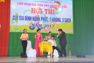 Hội thi “CLB Gia đình hạnh phúc, 5 không, 3 sạch” huyện Dương Minh Châu