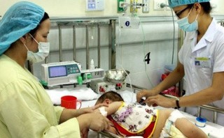 Số trẻ nhập viện tăng do bệnh viêm não Nhật Bản
