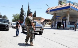 5 kẻ đánh bom tự sát tấn công quân đội Lebanon