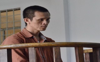Tự xưng “cảnh sát hình sự” để chạy án, lãnh 4 năm tù