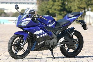 Sau đợt giảm thuế Yamaha R15S giá chỉ còn 40,6 triệu đồng tại Ấn Độ