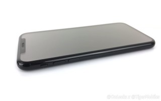 iPhone 8 có giá trên 1200 USD, iFan có mua không?