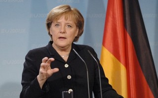 Thủ tướng Merkel bác đề xuất giới hạn số người tị nạn