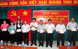 Họp mặt nhân kỷ niệm ngày truyền thống ngành Tuyên giáo của Đảng