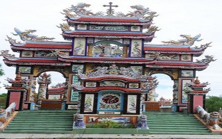 Lang thang trong “thành phố ma” dành cho những người đã mất ở Huế