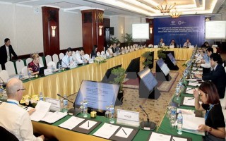 SOM 3 APEC và các cuộc họp liên quan tiếp tục ngày làm việc thứ ba