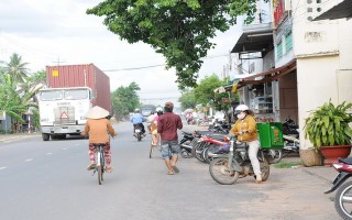 Nhiều tuyến đường chưa bảo đảm an toàn giao thông