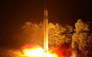 Triều Tiên tiếp tục phóng tên lửa đạn đạo tầm trung