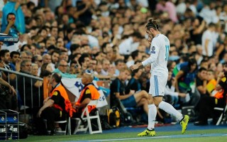 Liên tục bị CĐV Real la ó, sao Bale không thoái lui về MU?
