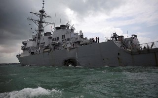 Hải quân Mỹ sa thải thêm 2 chỉ huy sau các vụ tai nạn trên biển châu Á