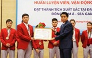 Tiền thưởng cho VĐV tại SEA Games 29 đã trao đúng quy định