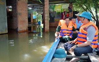 Bộ CHQS Tây Ninh kiểm tra tình hình lũ lụt tại Châu Thành