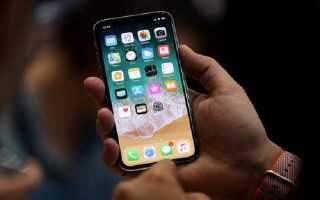 Hơn 300.000 đơn hàng iPhone X được đặt tại quê nhà Samsung