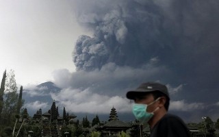 Indonesia: Đóng cửa sân bay ở Bali vì núi lửa