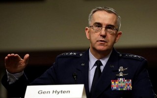 Tướng Mỹ cáo buộc Nga, Trung hợp tác ‘phá’ vệ tinh Mỹ