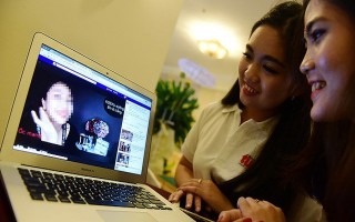 Không dễ thu thuế Livestream trên Facebook