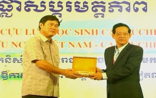 Lãnh đạo tỉnh tiếp Đoàn cựu lưu học sinh Campuchia