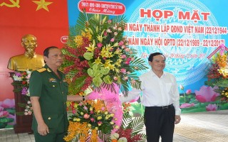 Họp mặt kỷ niệm 73 năm Ngày truyền thống QĐND Việt Nam