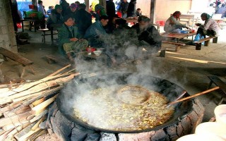 Lên vùng cao nếm thử món lẩu dân tộc “độc nhất vô nhị” ở Việt Nam