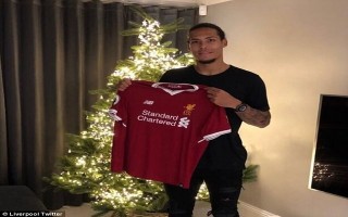 Virgil van Dijk chính thức trở thành hậu vệ đắt nhất thế giới