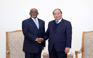 Thủ tướng tiếp Bộ trưởng Ngoại giao Cameroon
