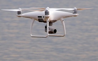 Siết chặt quản lý flycam