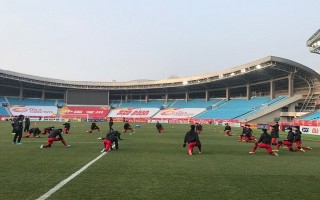 U23 Việt Nam tập thả lỏng, "ủ mưu" chờ chiến Qatar