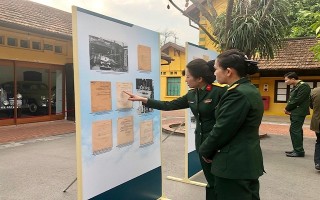 Trưng bày Tập Sắc lệnh của Chủ tịch Hồ Chí Minh giai đoạn 1945-1946