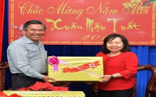 Lãnh đạo tỉnh thăm các đơn vị trực Tết 2018