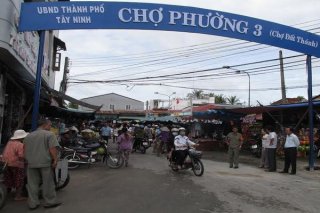 Bất cập trong việc cho thuê mặt bằng chợ phường 3