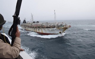 Cảnh sát biển Argentina nổ súng vào tàu cá Trung Quốc
