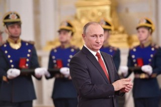 “Vũ khí” tái tranh cử của Tổng thống Putin trước giờ G