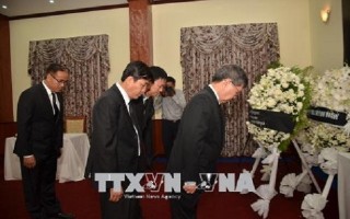 Tổ chức trọng thể lễ viếng nguyên Thủ tướng Phan Văn Khải tại nhiều nước